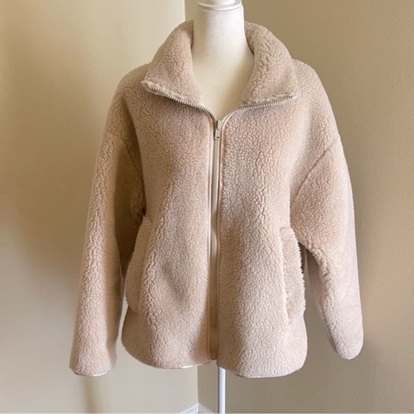 NWOT Citizens of Humanity Tan Fluffy Tasha Sherpa Jacket Coat Soft Medium M 8 10 - Picture 5 of 8